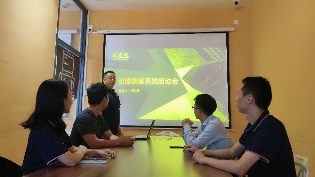 珠海中山短视频拍摄惠州代运营公司：95%的企业做短视频，为何粉丝难破千？露脸、真诚、重复——这看似最笨的方法，正在悄悄奖励那5%的清醒者